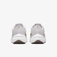Nike Winflo 10 жіноча Road Running взуття Purple