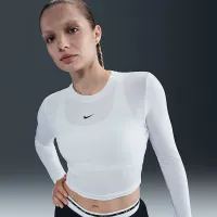 Nike Sportswear Chill Knit женская Slim Long-Sleeve Cropped Top цвет белый