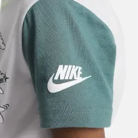 Nike Sportswear Create Your Own Adventure Little дитячі футболка and шорти комплект колір зелений