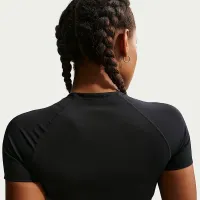 Nike Universa жіноча Dri-FIT Short-Sleeve Top колір чорний