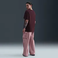 Nike Sportswear Essential женская футболка цвет красный