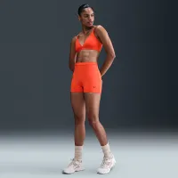 Nike Form женская Boyшорты цвет красный