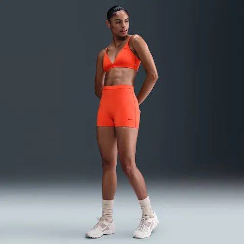 Nike Form женская Boyшорты цвет красный
