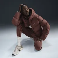 Nike Sportswear Metro Puffer женская Therma-FIT Loose Hooded Куртка цвет коричневый
