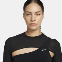 Nike Pro жіноча Long-Sleeve Cropped Top колір чорний