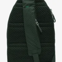 Nike Sportswear Essentials Sling сумка (8L) цвет зеленый