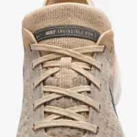 Nike Invincible 3 Premium женская Road Running Кроссовки цвет коричневый
