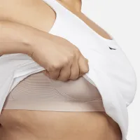 Nike Swoosh женская Medium-Support Padded Sports Bra Tank (большие размеры) цвет белый