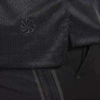 Nike Sportswear Tech Pack мужские Dri-FIT 1/2-Zip Long-Sleeve Top цвет черный