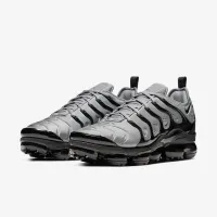 Nike Air VaporMax Plus мужские Кроссовки цвет серый