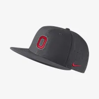 Ohio State Nike College Fitted Baseball Hat цвет черный