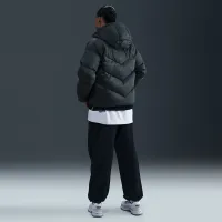 Nike Sportswear Windpuffer женская Storm-FIT Loose Hooded Down Puffer цвет зеленый