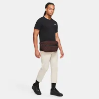 Nike Elemental Premium Fanny Pack (8L) колір коричневий