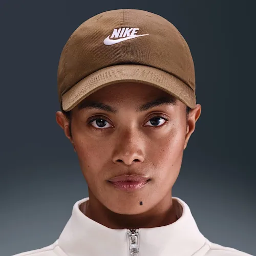 Nike Club Unstructuцвет красный Futura Wash Cap цвет коричневый