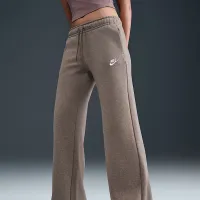 Nike Sportswear Club Fleece жіноча Mid-Rise Wide-Leg Sweatpants колір коричневий