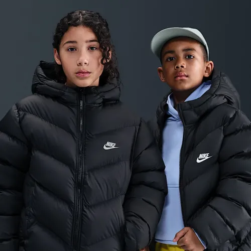 Nike Sportswear All Day Play Big дитячі Therma-FIT Loose-Fit Puffer Куртка колір чорний
