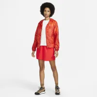 Nike ACG женская оверсайз шорты цвет красный
