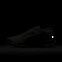 Nike Pegasus Trail 5 GORE-TEX чоловічі Waterproof Trail Running Кросівки колір білий