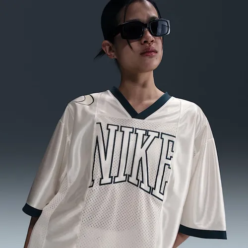 Nike Sportswear Street женская оверсайз Short-Sleeve Graphic Jersey цвет белый