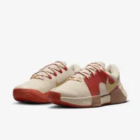 Nike GP Challenge 1 Premium женская Hard Court Tennis Кроссовки цвет коричневый
