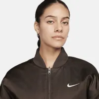 Nike Sportswear женская Reversible Varsity Bomber Куртка цвет коричневый