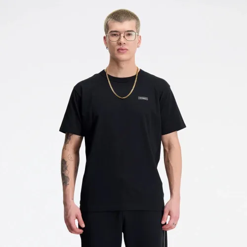 Футболка New Balance MT33517BK - Чорна