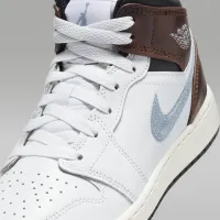 Nike Air Jordan 1 Mid SE Big дитячі Кросівки колір білий