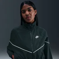 Nike Sportswear Windrunner женская Woven Куртка цвет зеленый