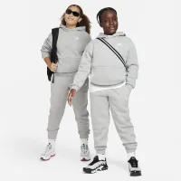 Nike Sportswear Club Fleece Big дитячі Joggers (Extended Size) колір сірий