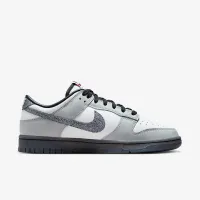 Nike Dunk Low LX жіноча Кросівки колір білий