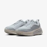 Nike Vomero 18 GORE-TEX мужские Waterproof Road Running Кроссовки with Reflective Accents цвет серый