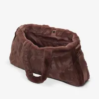 Nike Sportswear Faux Fur Tote (10L) колір коричневий