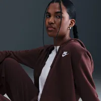Nike Sportswear Club Fleece женская Full-Zip Толстовка с капюшоном цвет красный