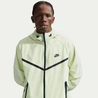 Nike Tech чоловічі Dri-FIT Woven Full-Zip Windrunner Куртка колір зелений