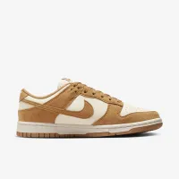 Nike Dunk Low жіноча Кросівки колір білий