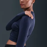 Nike Sportswear Chill Knit женская Slim Long-Sleeve Cropped Top синий