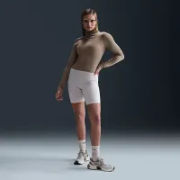 Nike Sportswear Essential жіноча Ribbed Mock-Neck Long-Sleeve Top колір коричневий