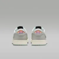 Nike Air Jordan 1 Retro Low 