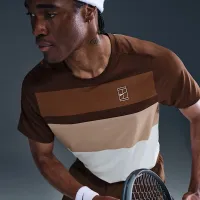 NikeCourt Advantage чоловічі Tennis Top колір коричневий