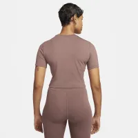 Nike Sportswear Essential жіноча Slim Cropped футболка колір фіолетовий