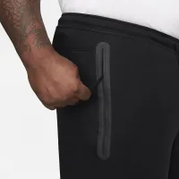 Nike Sportswear Tech Fleece чоловічі шорти колір чорний