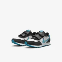 Nike MD Valiant Little дитячі Кросівки колір білий