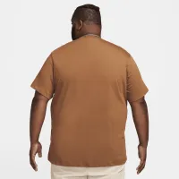 Nike Sportswear Club чоловічі футболка колір коричневий