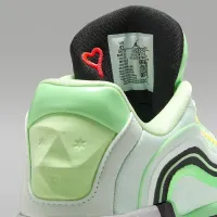 Nike Luka 4 