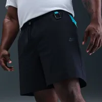 Nike Tech чоловічі Woven шорти колір чорний