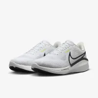 Nike Vomero 17 чоловічі Road Running Кросівки колір білий
