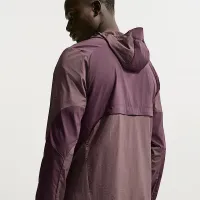 Nike Stride Plus мужские Repel Running Куртка цвет красный