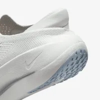 Nike Reina EasyOn женская Кроссовки цвет белый