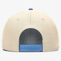 North Carolina Tar Heels Primetime Rise чоловічі Nike College Adjustable Hat колір коричневий