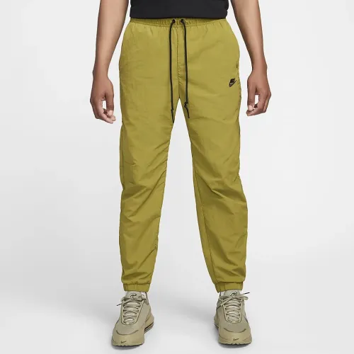 Nike Tech чоловічі Woven Taper Leg Pants колір зелений